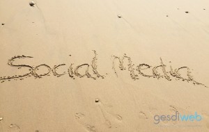 gestionar las redes sociales en verano